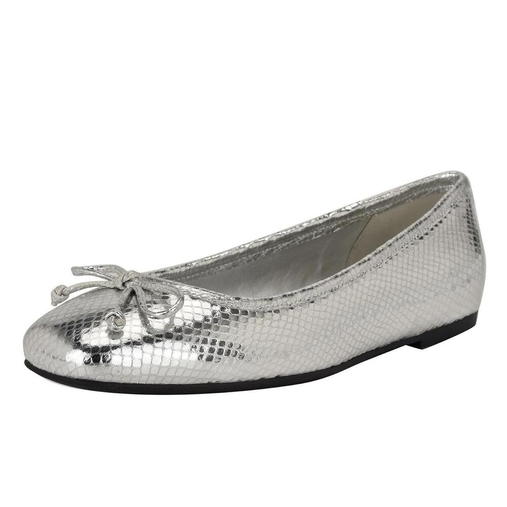 New Calvin Klein Silver Snakeskin Embossed Ballet Flats Bow Round Toe Size 7.5